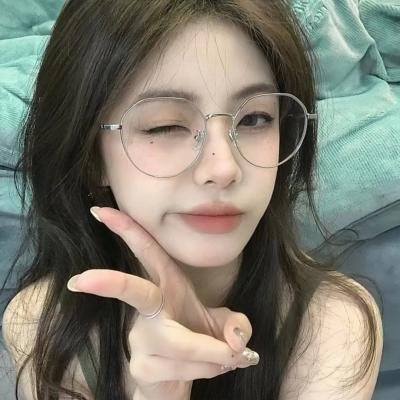 恐怖热线之大头怪婴